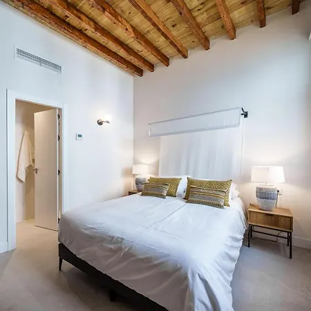 Homely Malaga Mariblanca 17, Vegafuente Apartments Exterior photo